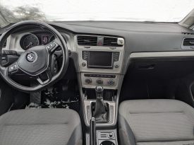 VOLKSWAGEN GOLF S TSI 2017