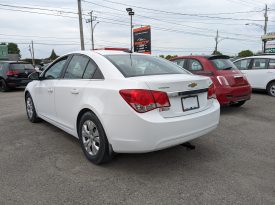 CHEVROLET CRUZE LT 2015