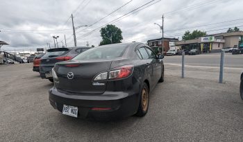 
									MAZDA 3 2012 complet								