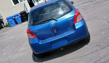 
									toyota yaris 2008 complet								