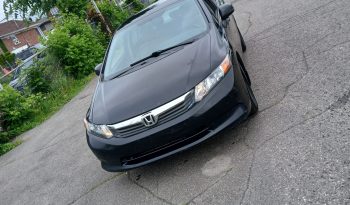 
									Honda civic 2012 complet								