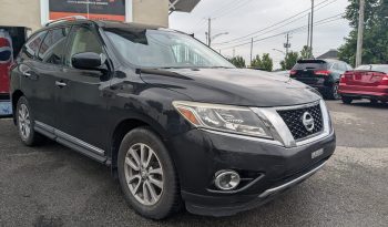 
									Nissan Pathfinder SL 2015 complet								