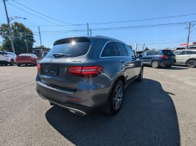 Mercedes-Benz GLK300 2019