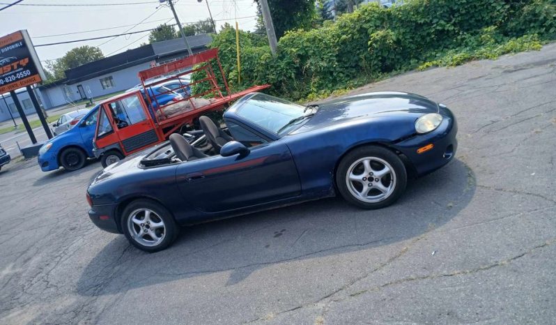 
								MAZDA MX-5 2002 complet									