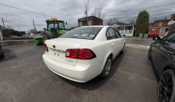 
									Kia Magentis 2007 complet								