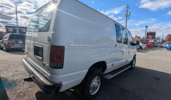 Ford E-250 2011 full