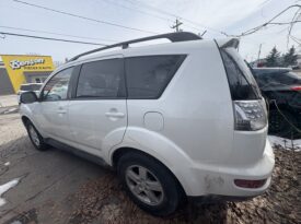 Mitsubishi Outlander 2012