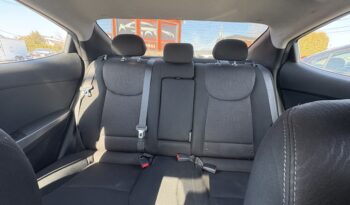 
									Hyundai Elantra 2016 complet								