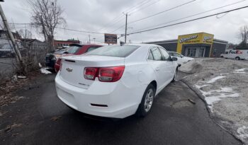
									CHEVROLET MALIBU 2015 complet								