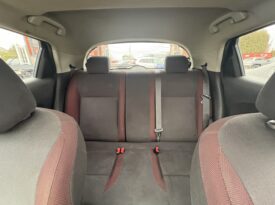 NISSAN JUKE 2012