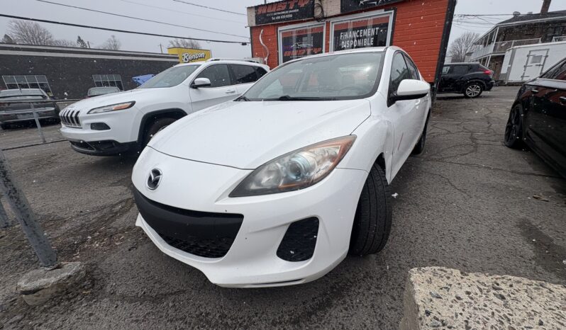 
								MAZDA 3 2012 complet									