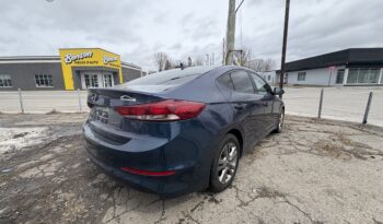 
									HYUNDAI ELANTRA 2018 complet								