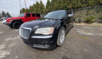 
									Chrysler 300 2014 complet								