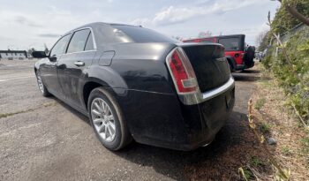 
									Chrysler 300 2014 complet								